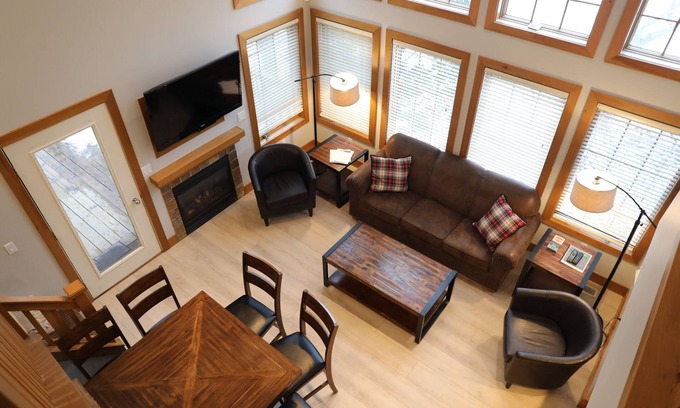 Boyne Falls Condo | Ski in/out, new 8-man chairlift, renovated.