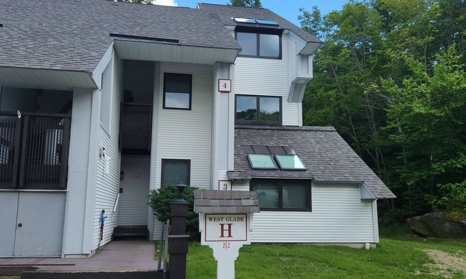 Central Vermont- Killington Condo | Ski In/Out Sunrise West Glade 3 BR 3 BA Trailside, Sauna, Pool, Hot Tub