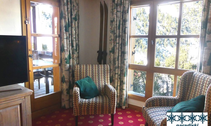 Arc-2000 Apartment | Ski-in Ski-out 2 bed apartment sleeping 7 in Le Refuge du Montagnard, Arc 1950