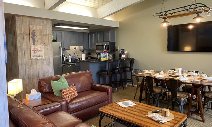 Steamboat Springs Condo | Ski In/Ski Out 2 Bed/2Bath Top Floor Updated Condo With Elevator and Steamshower
