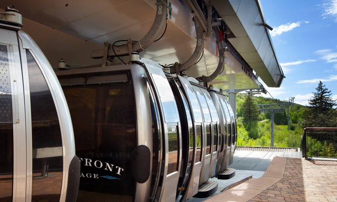 Avon Resort | Ski-In/Ski-Out Base of Riverfront Express Gondola +Premium Amenities, 2-Bedroom