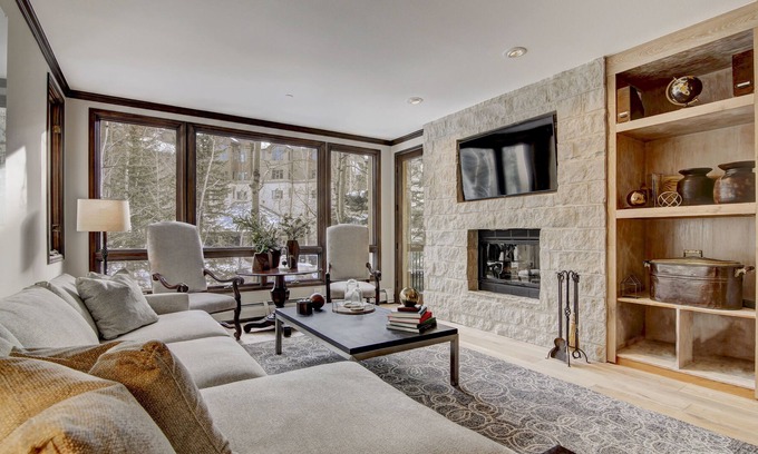 Highlands Townhomes Condo | SKI IN/SKI OUT BEAVER CREEK RESIDENCE