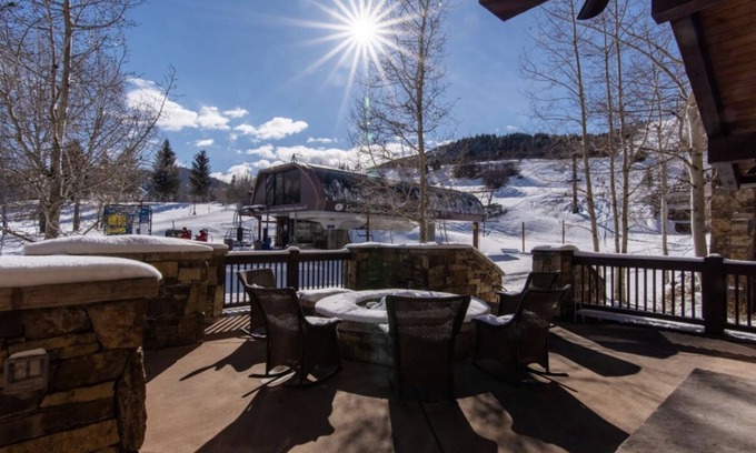 Avon Condo | Ski-in/Ski-out Beaver Creek: Hot Tub, Heated Pool, Ski Locker & OnDemand Shuttle