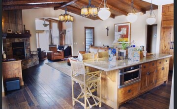 Mammoth Lakes House | Ski in/Ski out Eagle Lodge, in Mammoth Lakes