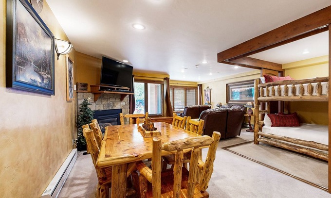 Vail Condo | Ski-in/ski-out Lionshead Village condo with hot tubs, pool, gym - steps to lifts