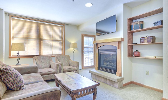 Winter Park Condo | Ski In/Ski Out oversided condo right at the base. Access to shared hot tub