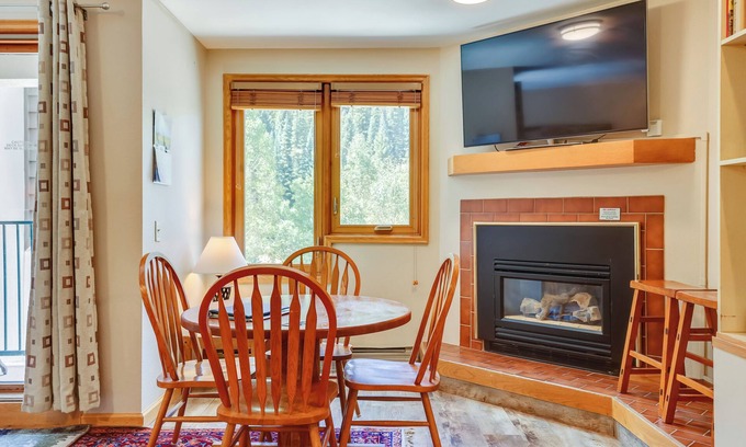 Winter Park Apartment | Ski-In/Ski-Out Retreat w/Iron Horse Pool Access!