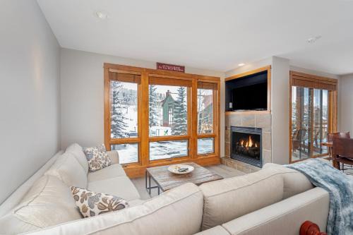 Mountain Village House | Ski in ski out Terraces Condo