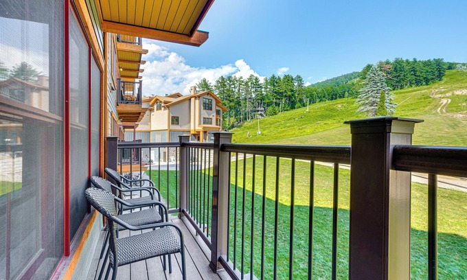 North Conway Condo | Ski-Out Family Condo at Cranmore Mountain