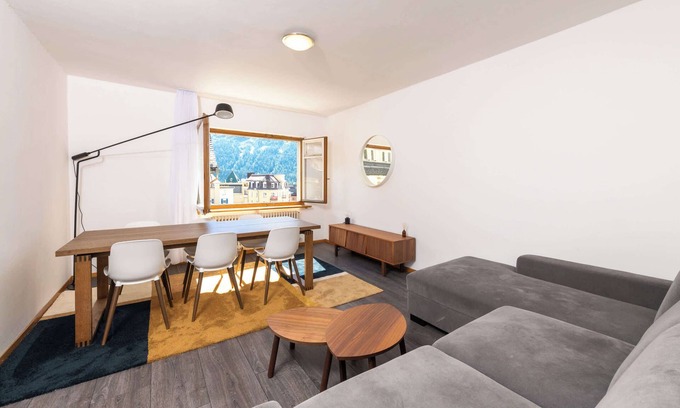 St. Moritz Apartment | Ski Paradise, Steps to Chantarella Lift