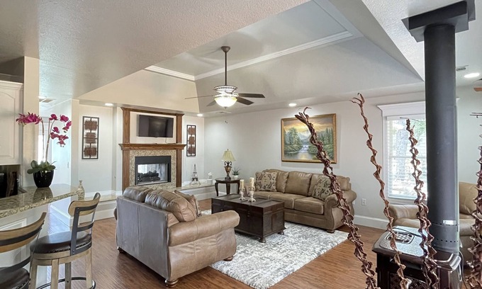 Skiatook House | Skiatook Lake house getaway