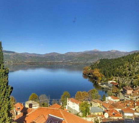 Kastoria Apartment | Skiff View