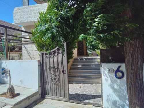Jerash Apartment | Sky 2