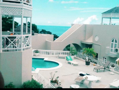 Ocho Rios Apartment | Sky Castles Apt H6