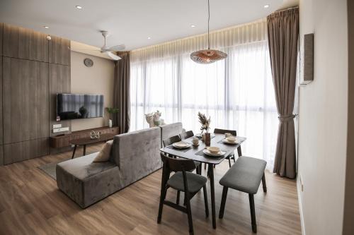 George Town Apartment | Sky High Stuning Penang Bridge & City Views 3BR
