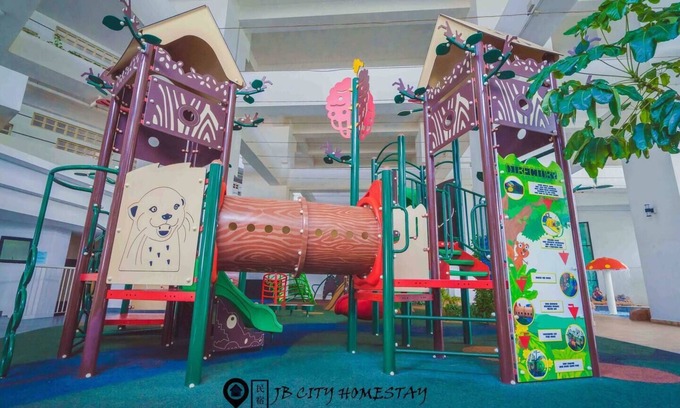 Setia Tropika Apartment | Sky Peak (6pax) @JB City Homestay