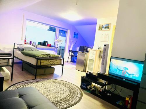 Magstadt Apartment | Sky Studio Apartment 1,5 Zimmer für 4 Leute Zentral 35qm S-Bahn Mercedes Benz