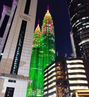 Kuala Lumpur City Centre Apartment | Sky suites KLCC by Morseda