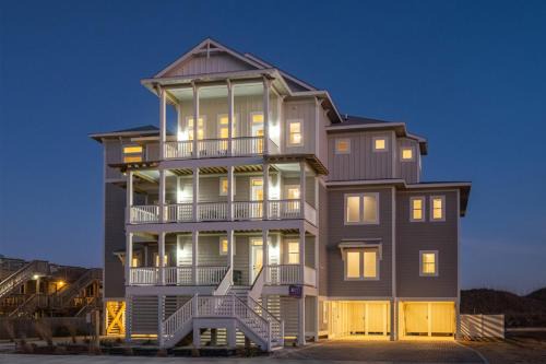 Hatteras Apartment | Skydance 10 Bedroom Oceanfront Home at Hatteras Island Reserve