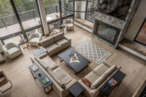 Spanish Peaks House | Skylark Chalet