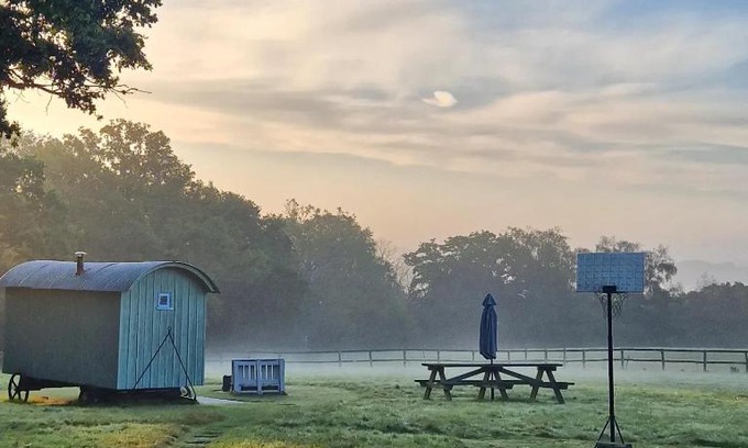 Frant Other | Skylark Shepherds Hut