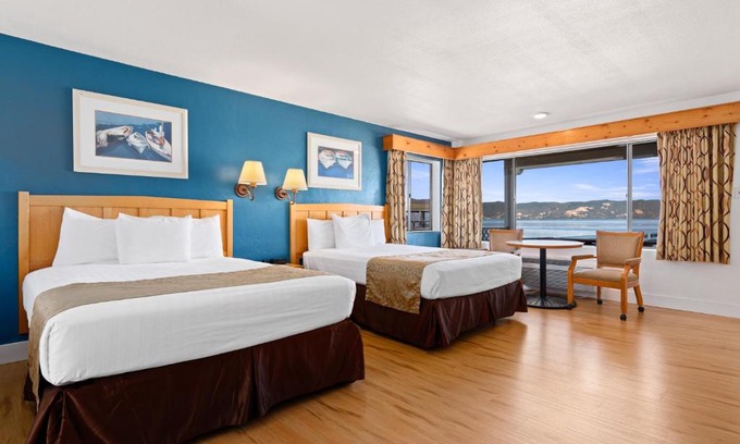 Lakeport Hotel | Skylark Shores Resort