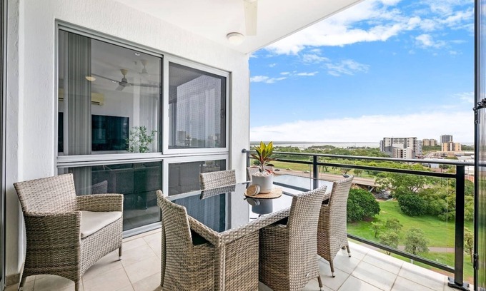 Darwin City Centre Apartment | Skyline Top of Town Resort Style City Living