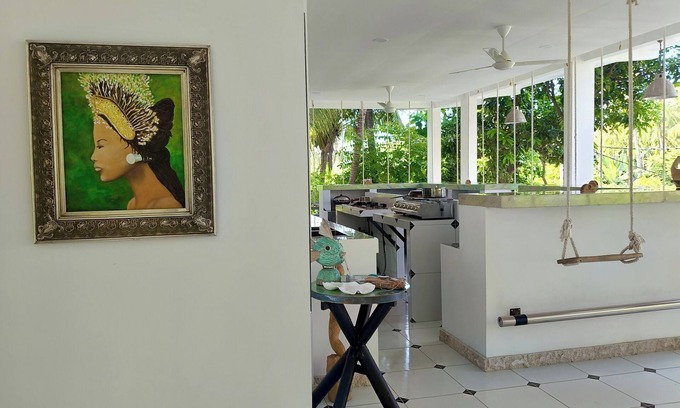 Bukti Apartment | Skylodge B&B - Bali Jungle Retreat with Fine Dining & Eco Pool