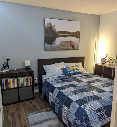 Fort York Apartment | SkySide Downtown Condo - Free Parking