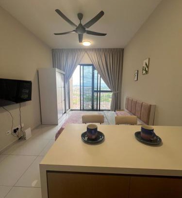 Bukit Indah Apartment | skytrees公寓 距Aeon五分钟路程