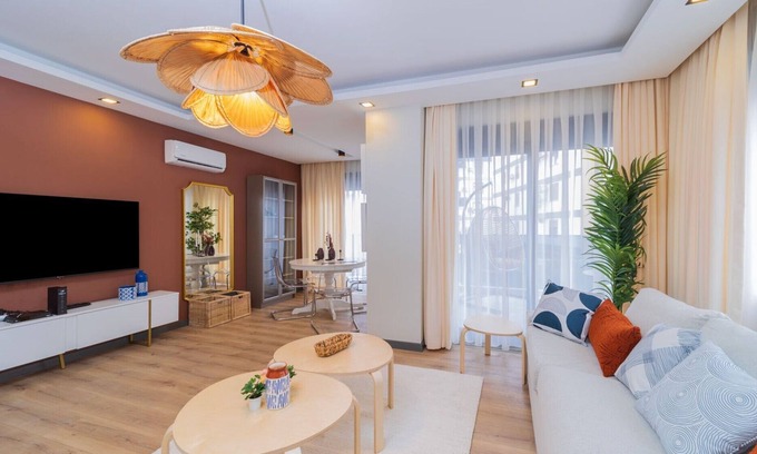 Kaleici Apartment | Sleek and Central Apartment in Muratpasa