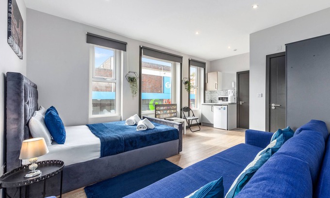 Crystal Palace Apartment | Sleep 4 Serviced Ensuite Room Sydenham London Se26