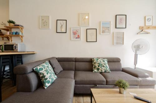 Gambetta Apartment | Sleep in Montpellier, Molly, centre, gare, 2 ch, Tram St-Denis