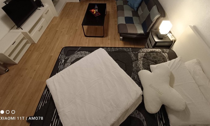 Singen Condo | Sleep & Stay PRIVATE room