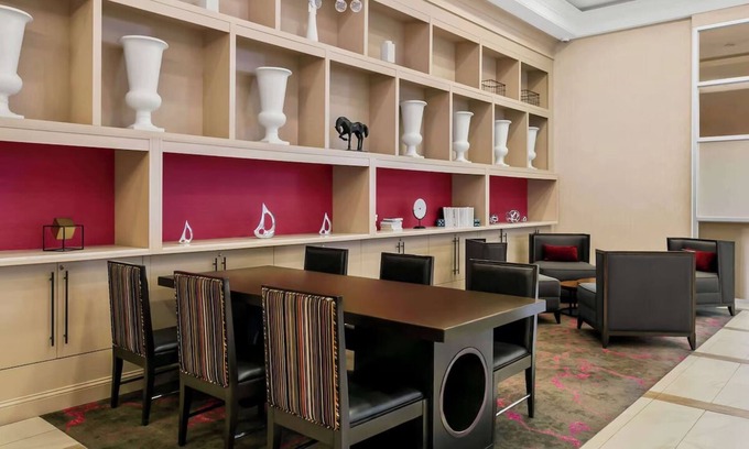 Downtown Baltimore Hotel | Sleep Well in Premium Bedding | 2 Convenient Units Near Walters Art Museum
