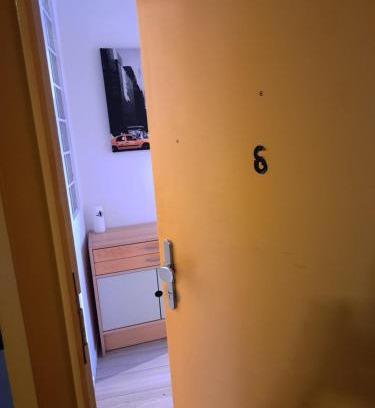 Ilot Sacre Apartment | Sleepover City Center