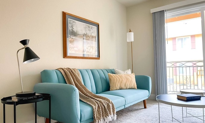 Oklahoma City Apartment | Sleepover: Welcoming 1BD/1BA + Gym & Pool - OKCn