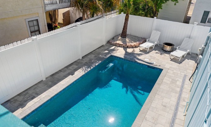 Gulf Lagoon Beach House | Sleeps 13 and Steps from the Beach with a Pool