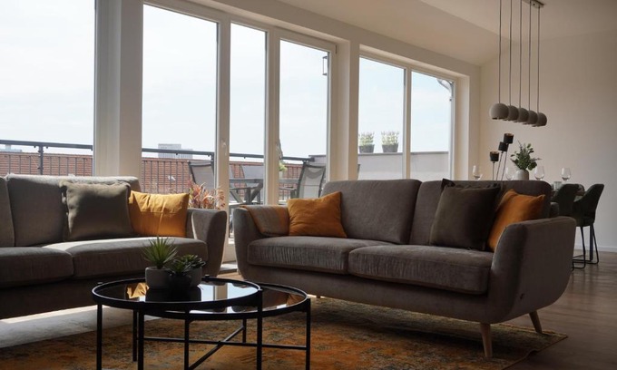 Mitte Apartment | Sleepwell Apartment - Ehrensteinsuite