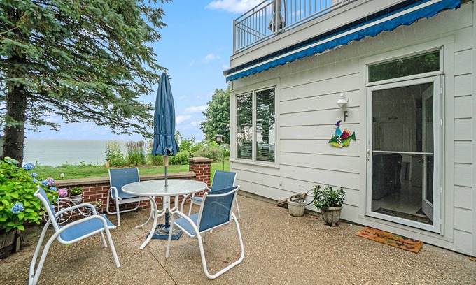 South Haven Villa | Sleepy Hollow Beach Resort introduces Villa F