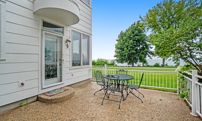 South Haven Villa | Sleepy Hollow Beach Resort introduces Villa G