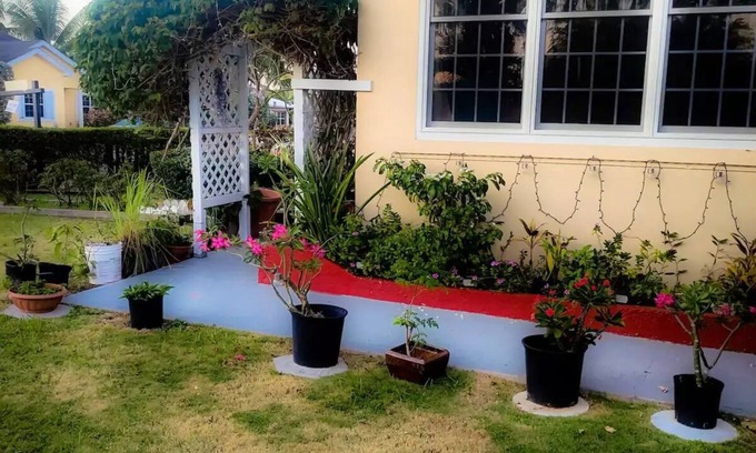 Patricks Island House | Slice of Paradise- 2 mins from Spotts Beach!
