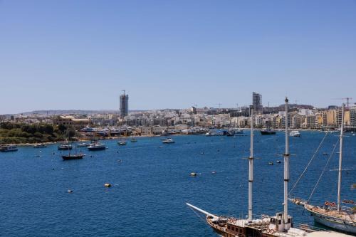 Sliema Apartment | Sliema Seaview Modern Apartment