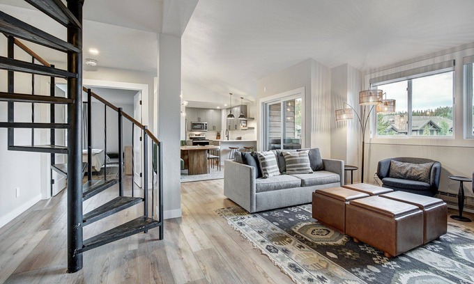 Breckenridge House | Slopeside Retreat in Downtown Breck, with hot tubs and heated pool on-site