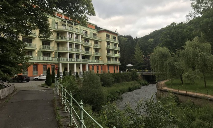 Karlovy Vary Apartment | Slunecni lazne