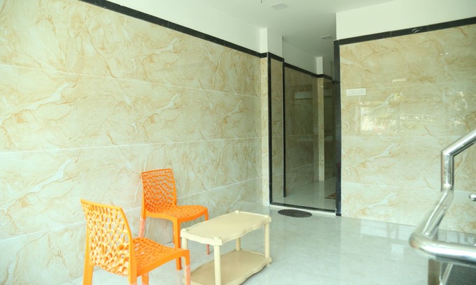 Uttukuli Hotel | SM Residency