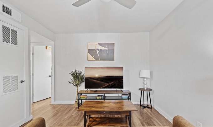 Highland Apartment | Small 1 Bedroom Apt in Highland Austin TX 5427