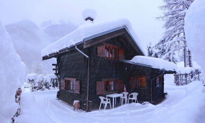 Chamonix City Centre Ski Chalet | Small Chalet (Typically Montagnard mazot) independent with large garden