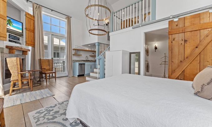 Rosemary Beach House | Small Family Getaway | Rosemary Pools Access | Walk to Restaurants, Shops, Beach | My Beach Getaways
