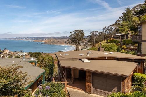 Pedro Point House | Small Home with Ocean View walk to Restaurants Brewery Shops Beach